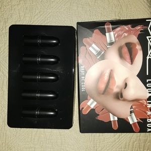 LOOK IN A BOX BABY BE COOL Mini Lipsticks x 5 Set